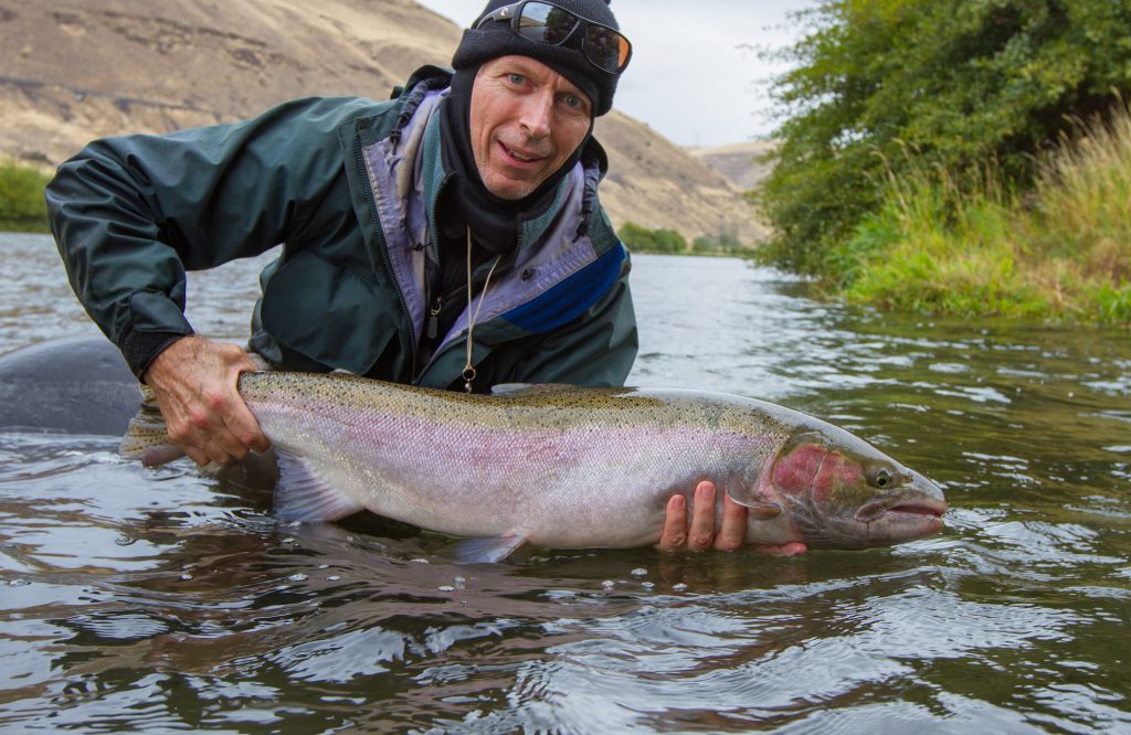 FLY FISHING FOR SUMMER STEELHEAD by John Shewey – Amato Books